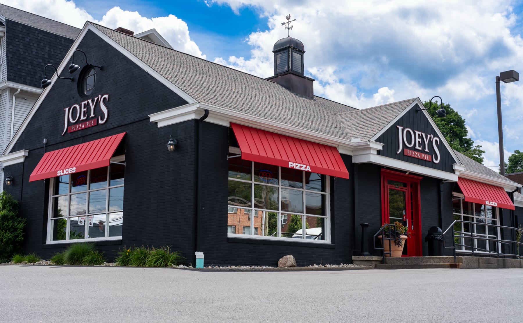 Metal Look — standing-seam fabric canopy